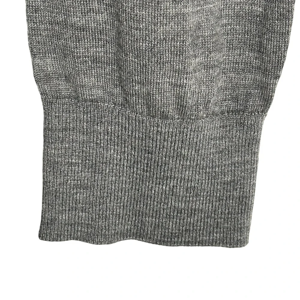 Banana Republic Mens Gray V Neck Merino Wool Sweater Dark Academia  Preppy Large